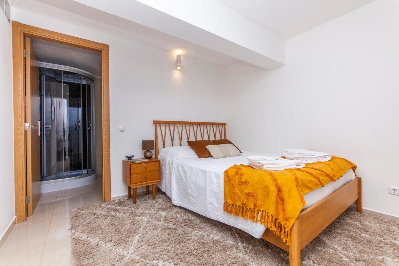 A19 -Tangerine Apartment In Лагуш Екстер'єр фото